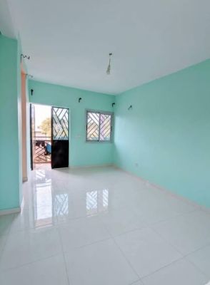 Studio moderne a louer a Logbessou - Image 1