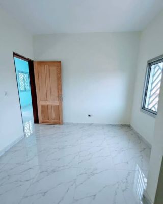 Studio moderne a louer a Logbessou - Image 5