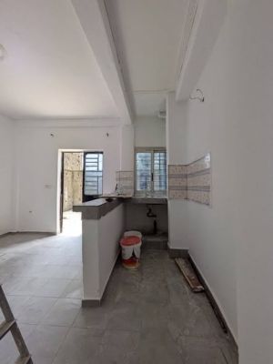 Magnifique studio moderne à louer à 200f du goudron - Image 4