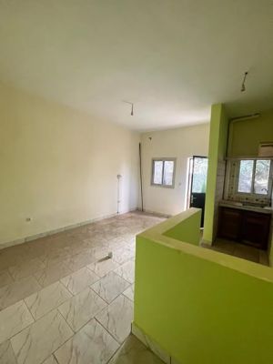 STUDIO À LOUER 55000f a BORNE12 ODZA - Image 4