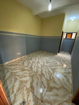 STUDIO VIP À LOUER Très accessible  moto 200F - Image 1