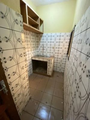 STUDIO VIP À LOUER Très accessible  moto 200F - Image 4